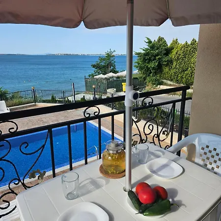 Apartment Mary